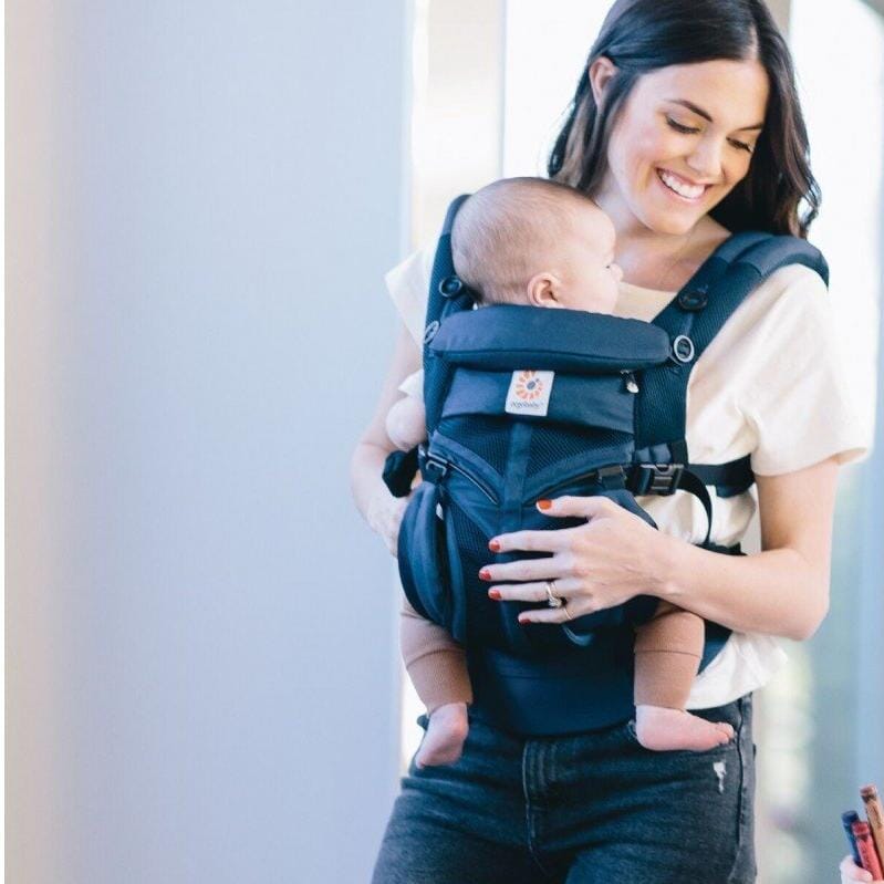Porte Bébé - BreathBabyBag™ - Bleu Marine - Le Petit Colimaçon