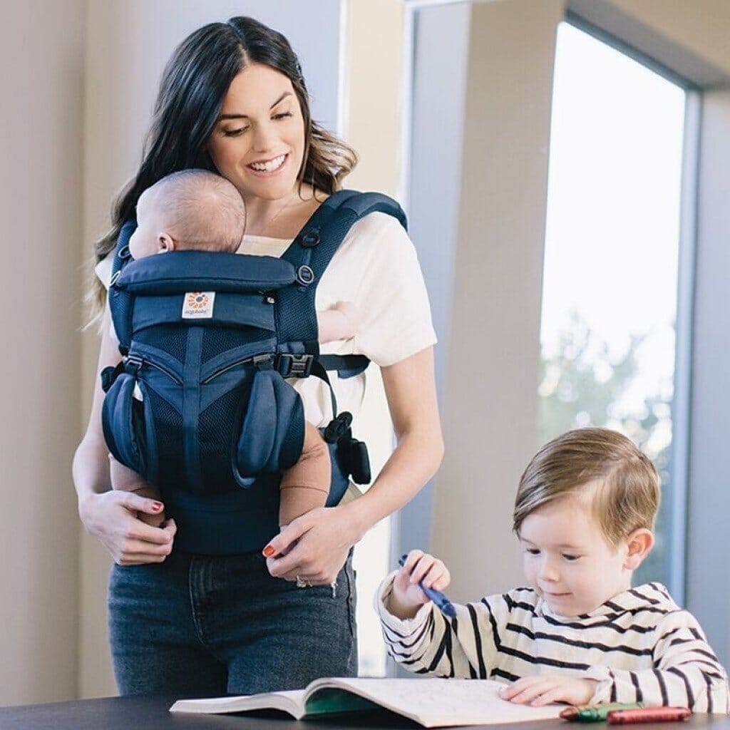 Porte Bébé - BreathBabyBag™ - Bleu Marine - Le Petit Colimaçon